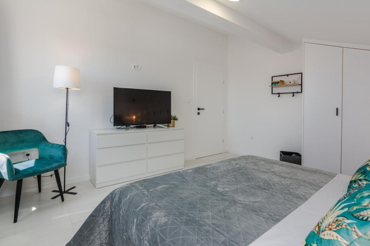 Apartment Redibo Privlaka  Esterno foto
